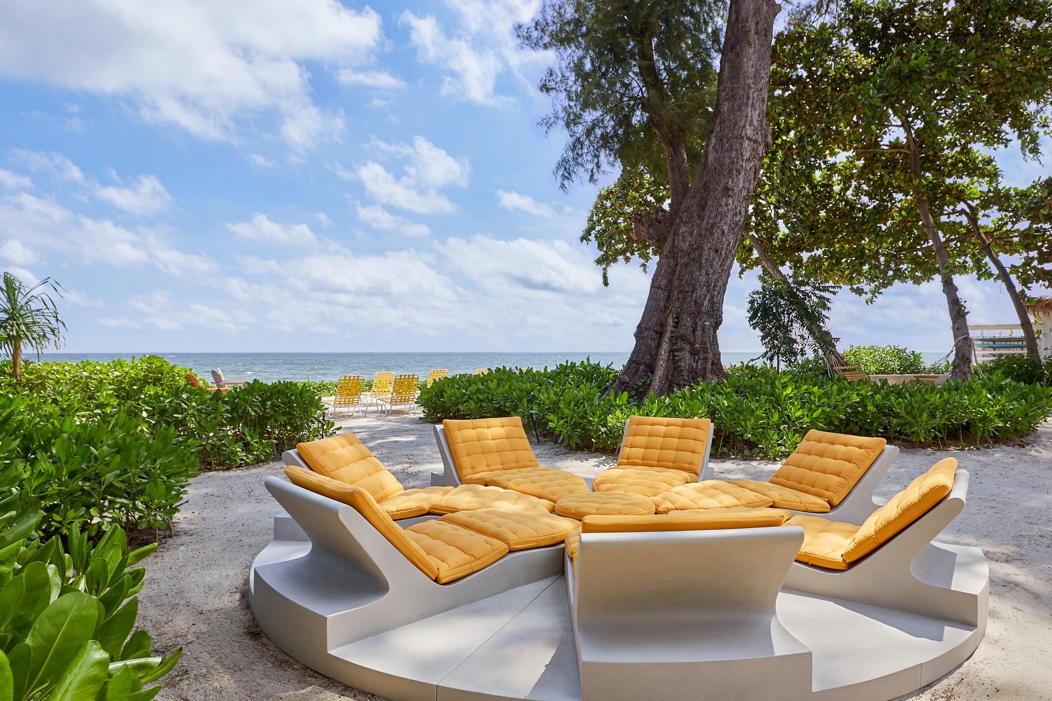 The Standard, Hua Hin Hotel Ngoại thất bức ảnh The Beach Club